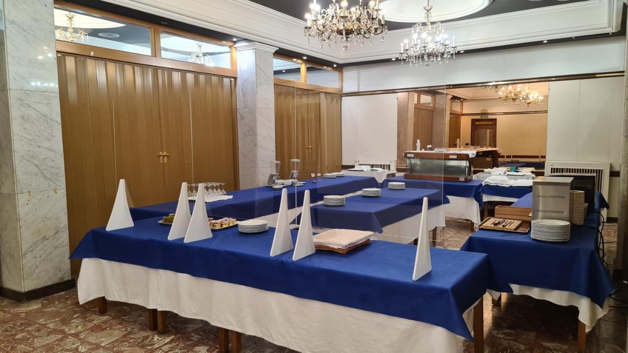 Hotel Roma Valladolid Luaran gambar